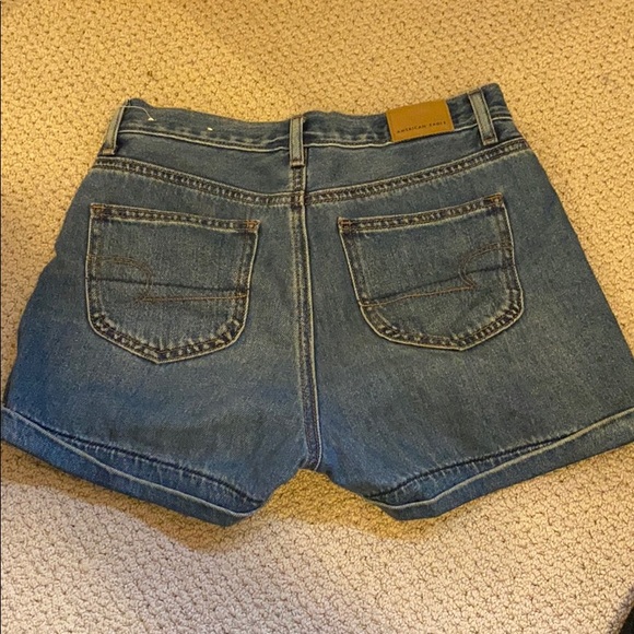 American eagle high waisted mom shorts. Size 0. - Picture 2 of 4